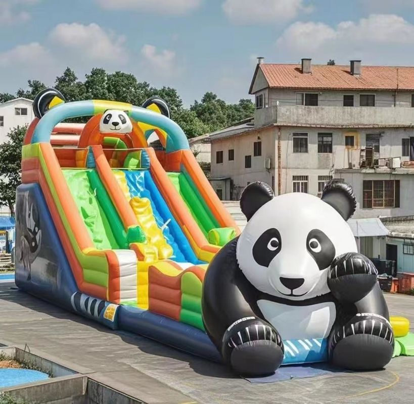 Panda Hewan Kastil Inflatable Water Slide Bounce House Berwarna-warni Kastil Indoor Jumping Kastil Bouncy komersial